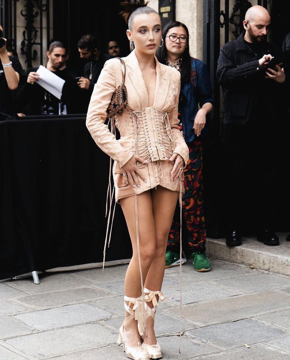 thesoftestaura's tweet image. emma chamberlain wearing jean paul gaultier ss04 rtw corset blazer with paco rabanne bag and madomorpho ballerina pumps