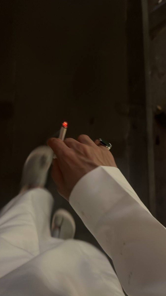 ليتك بعد الفراق، فارقت بالي ..