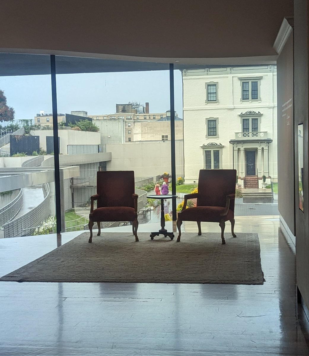 juligraceee's tweet photo. fav type of pic to take is empty chair https://t.co/lbE0TO1dCv
