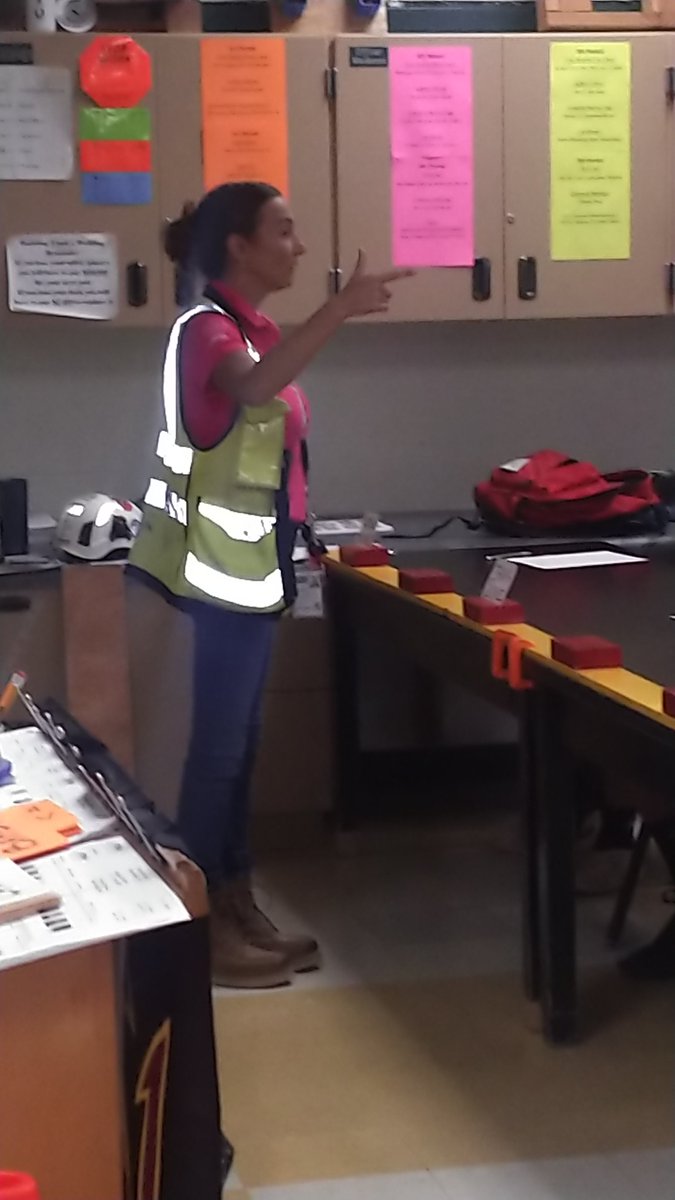 Today Asheleigh from <a href="/DPRConstruction/">DPR Construction</a> visited with welding &amp; construction students from <a href="/PeoriaHS/">Peoria High School</a> to share information about high-demand, high-wage career pathways available in the construction industry. #PeoriaUnified11