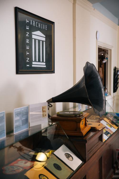 Internet Archive (@internetarchive) on Twitter photo “When people want to listen to music they go to Spotify. When people want to study sound recordings as they were originally created, they go to libraries like the Internet Archive. Both are needed. There shouldn’t be conflict here.” - <a href="/brewster_kahle/">Brewster Kahle</a>
blog.archive.org/2023/08/14/int… “When people want to listen to music they go to Spotify. When people want to study sound recordings as they were originally created, they go to libraries like the Internet Archive. Both are needed. There shouldn’t be conflict here.” - <a href="/brewster_kahle/">Brewster Kahle</a>
blog.archive.org/2023/08/14/int…