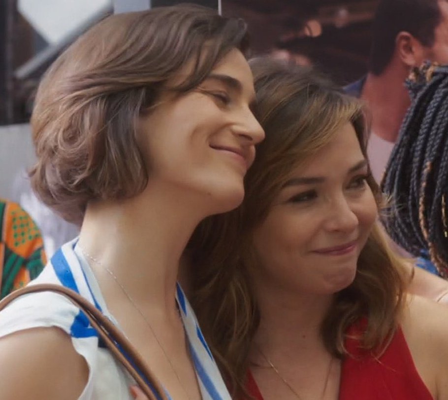 nathyfanofold's tweet photo. QUERO ELAS ACORDANDO E DORMINDO JUNTINHAS 

SPIN OFF CLARENA https://t.co/TUrgc3Ummp