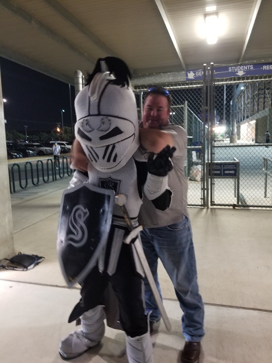 stoshboyle's tweet photo. Who has played the game #ciboloheadlocks  It is easy and a lot of fun lol https://t.co/Yu0IbPgq0J