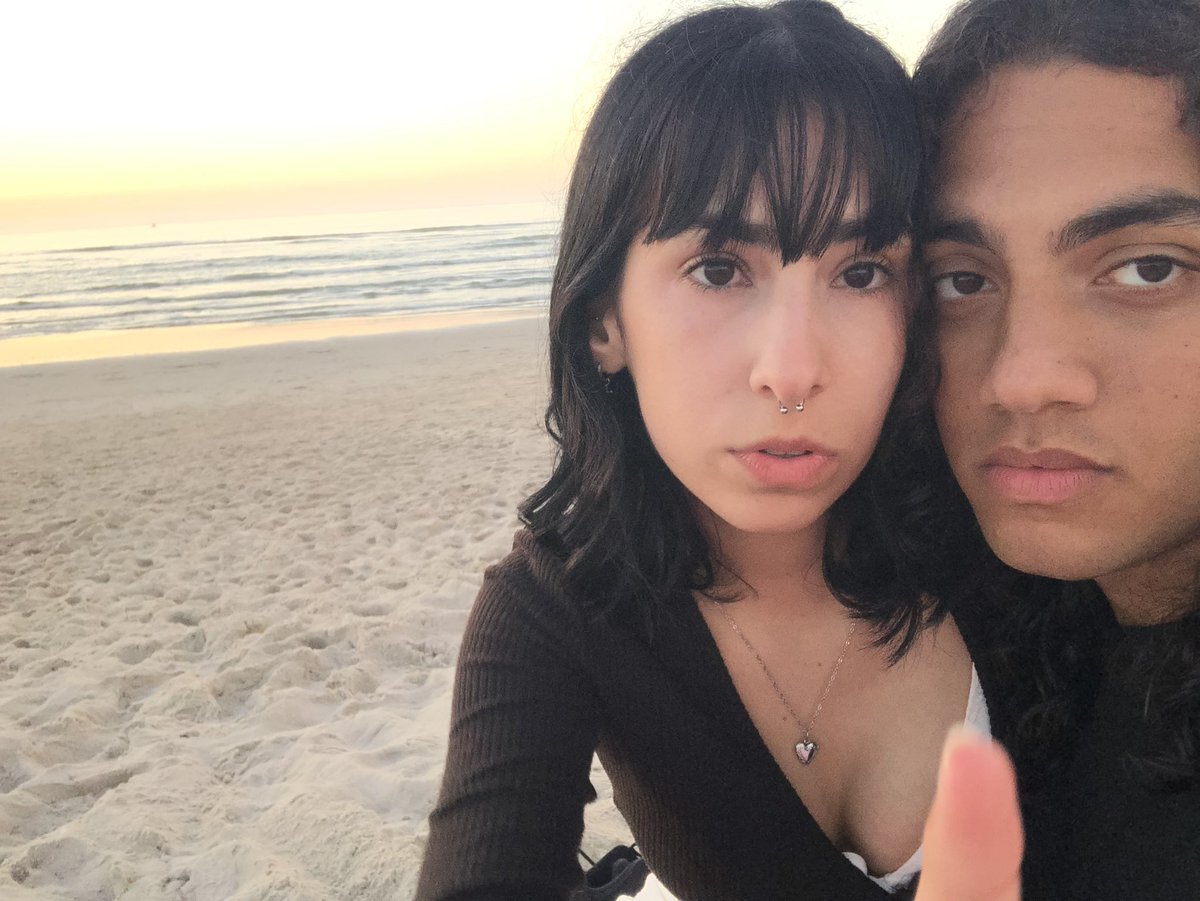 du_machad's tweet photo. 6 meses com mi amor
@oreqyi 
te amo dms dms <3 https://t.co/bK0v9mg4Yo