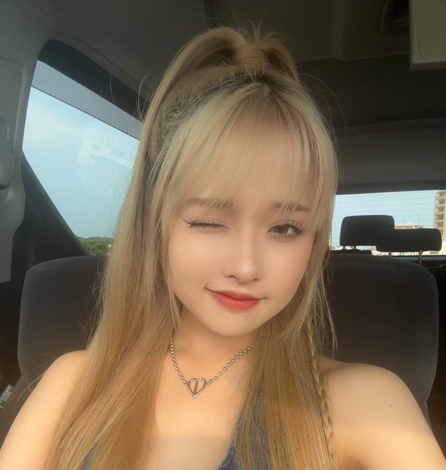 りりのTwitter画像30