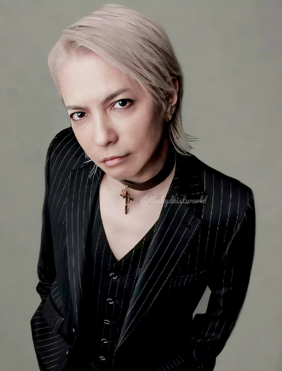 thehydeistworld's tweet photo. HYDE 😍😍😍

#HYDE
#HYDETAKARAI
#HIDETOTAKARAI
#LArcenCiel https://t.co/bRlv87LeTD