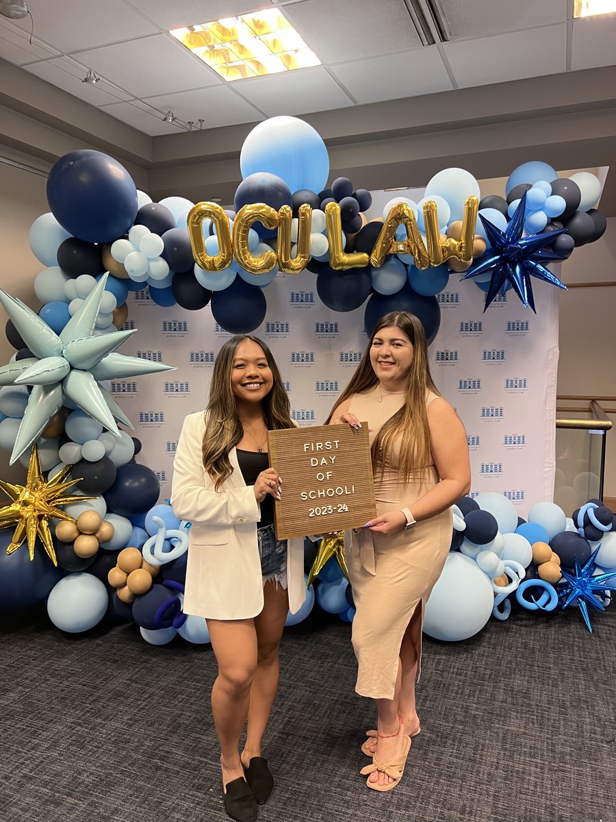 OCULAW's tweet image. We can already tell it's going to be a great year. Happy first day of school, law students! 🤩