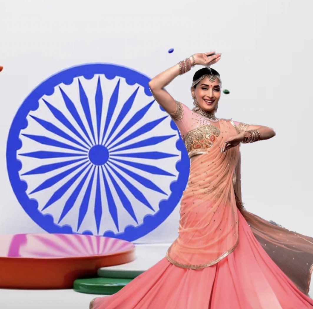 🇮🇳 Celebrating the spirit of freedom and unity on #IndependenceDay! Let's dance to the rhythm of our nation's progress. Wishing everyone a joyful and harmonious day filled with pride and patriotism. Jai Hind! 🎉🧡 #happyindependenceday #indianindependenceday #madhuridixit
