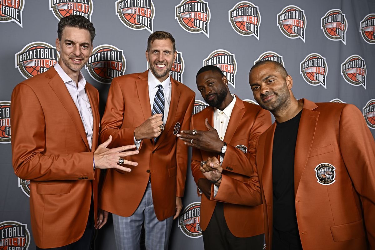 billybilly15626's tweet photo. Europeans Dirk Nowitzki, Tony Parker and Pau Gasol starred in the NBA, earning enshrinement in the Hall of Fame alongside Dwyane Wade and Gregg Popovich. Source: NBA https://t.co/O49BKXSYGK
