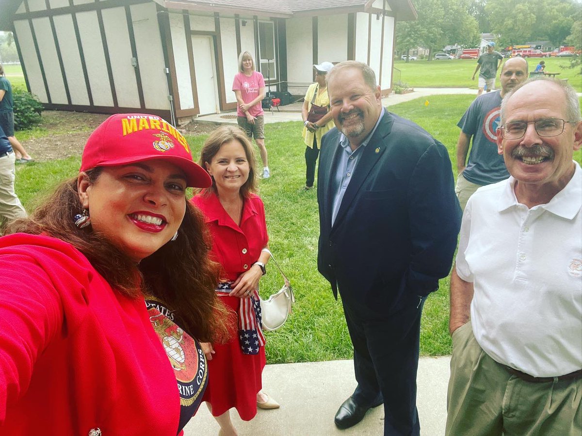GinaALoGalbo's tweet image. Last week @FlossmoorVWH celebrated the groundbreaking 4 the soon-to-be-built Flossmoor Veterans Honor Wall! We had such a great turnout of Vets &amp;amp; community members. 
🇺🇸To donate:  flossmoorvets.square.site/?mibextid=Zxz2…
🇺🇸Article by @hfchronicle hfchronicle.com/2023/08/11/flo…
#flossmoor365 #usmcveteran