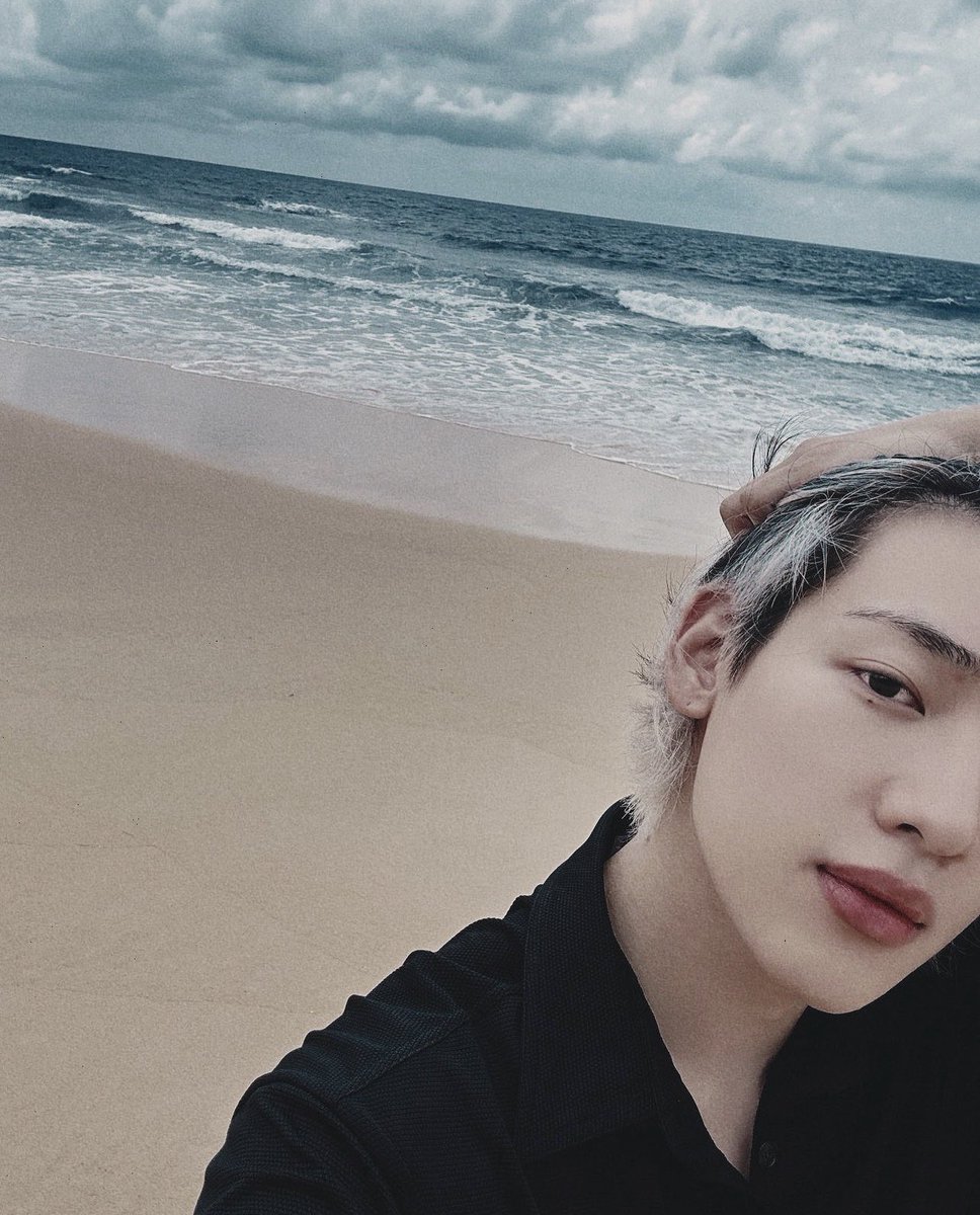 gifzyMT93's tweet photo. I sea you 🌊💙 https://t.co/roT1wT3U8w