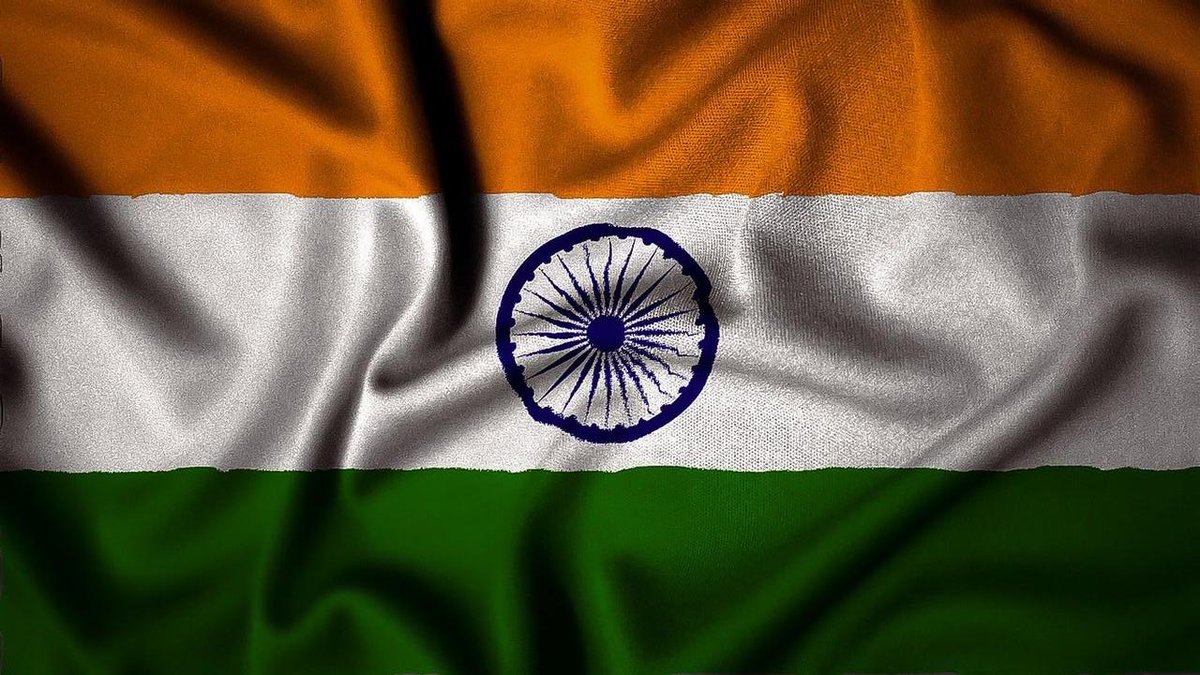 Nusta_Confused's tweet photo. On this Independence Day, let's pay homage to the valiant souls who fought gallantly for our peace, and let's collectively aspire for a brighter tomorrow.🎉🇮🇳🚀✨
.
#IndependenceDay2023 #IndependenceDayIndia #FreedomStruggle https://t.co/5op61jgGro