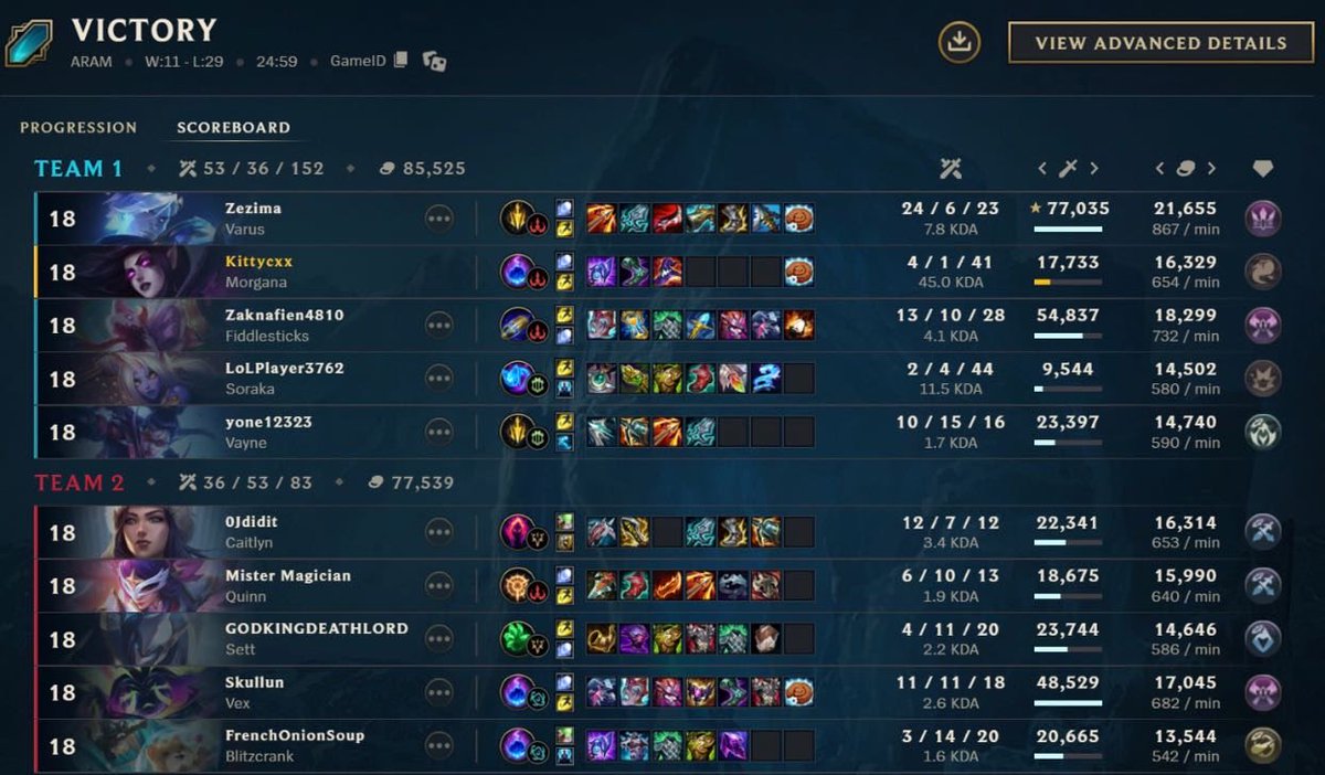 League with the girlfriend (she wants everyone to know about her KDA) 😂
