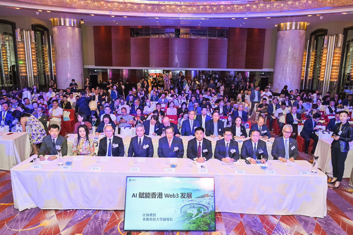 Haex_io's tweet photo. Innovation,Technology and Arts Development Forums2023(ITA2023)
Web 3.0:Reinventing The Golden Future https://t.co/6AD8uwGYlh