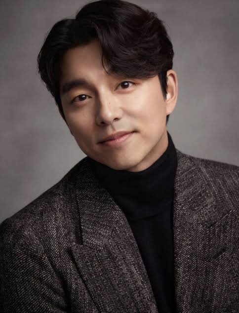 junya14wtb's tweet photo. 韓国俳優のコン・ユとか大沢たかお系統の顔だねって言われたから（決して似てるとは言われてない）、じゃあ俺はじゅんやだからコン・ジュだねって言ったらコンジュは韓国語でお姫様って意味らしい。
どうもコンジュです。 https://t.co/Lp9x5p6qtJ