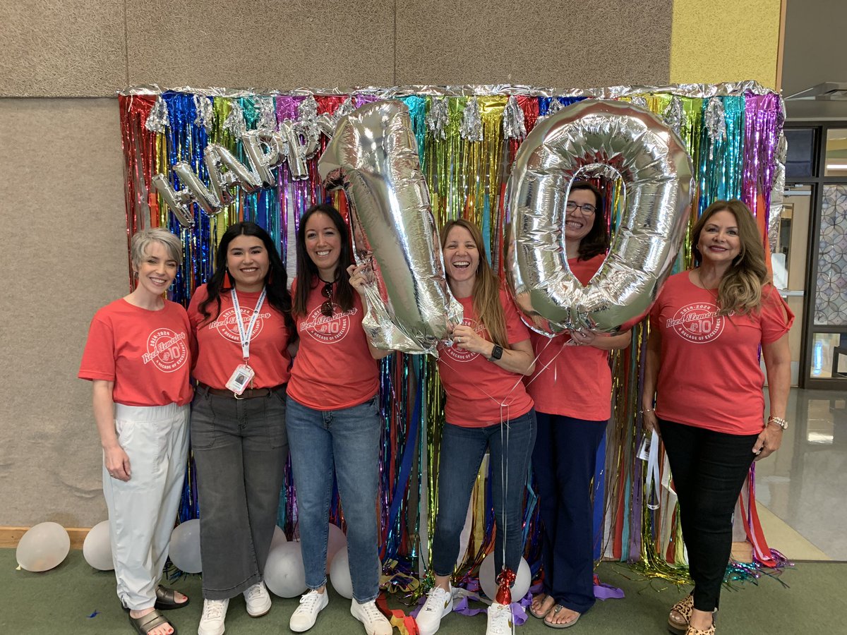 This team is everything. ♥️ #leadreed <a href="/Reed_Elem/">Reed_Elem</a>