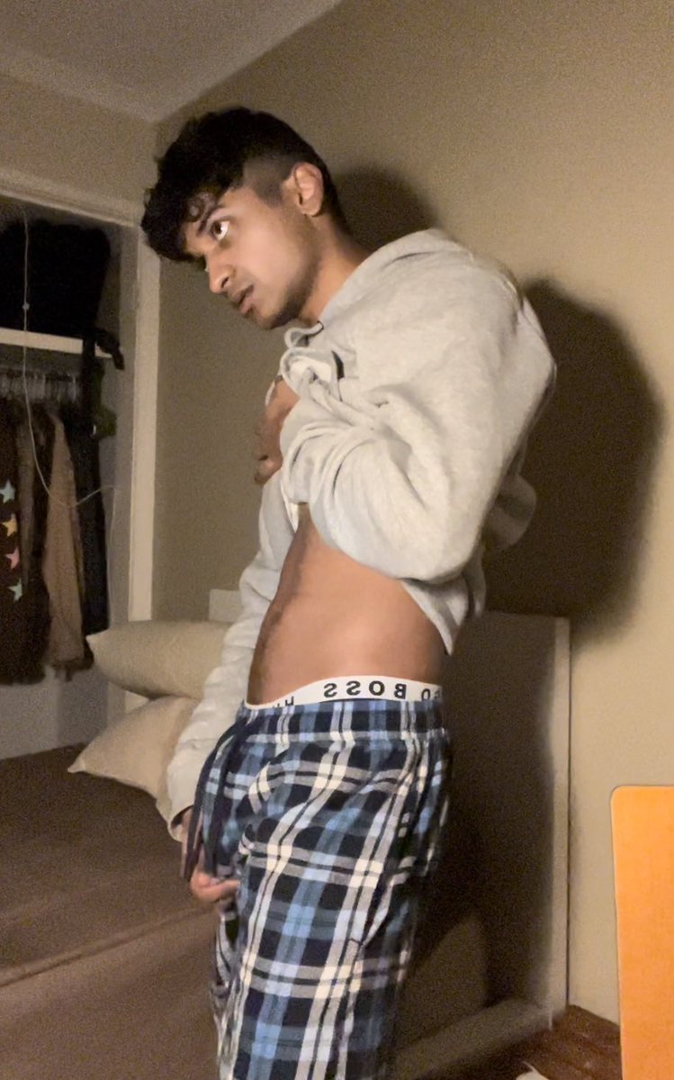 biversboy's tweet photo. sleepover anyone? 🛌 https://t.co/zNGnEHo83v