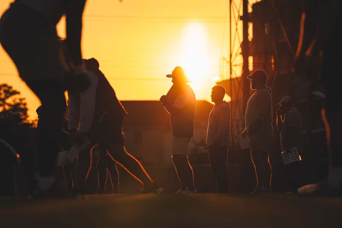 AlabamaFTBL's tweet image. Golden Hour. ☀️