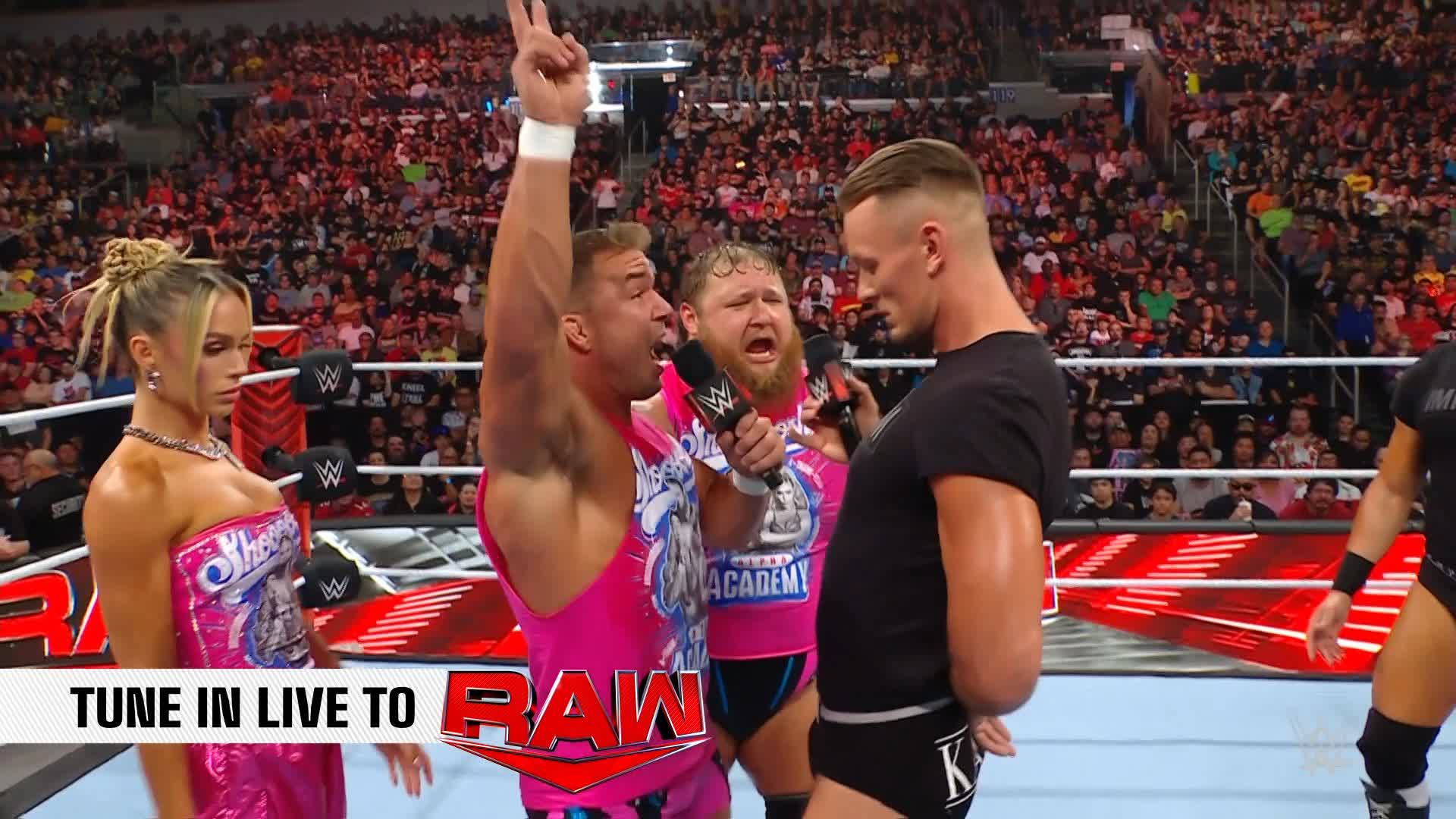 Wwe Raw Results (Aug 11): Naomi'S Medical Emergency & Rollins' Fate Decided! - u4hv9gy