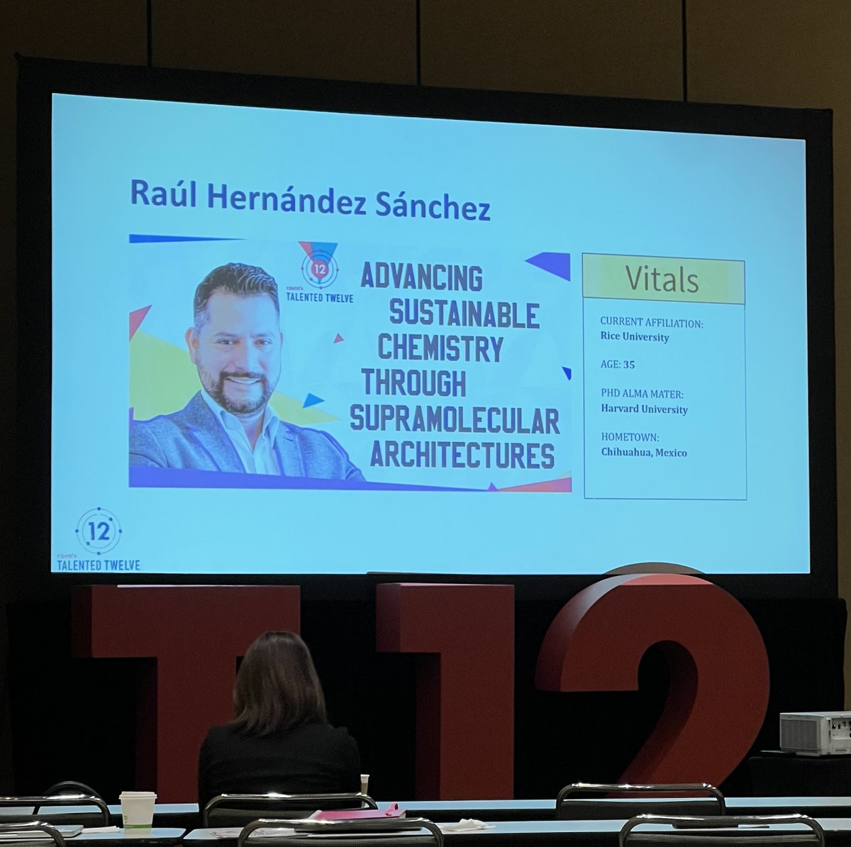 Great talk this morning by @HSresearchgroup at the #cent12 session at #ACSFall2023 @AmerChemSociety!