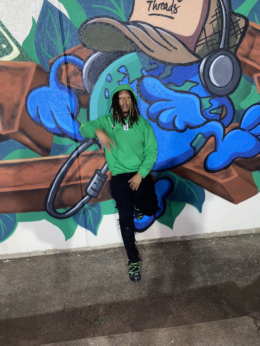 LONGLIVEMIKELL (@omelly4_0) on Twitter photo 