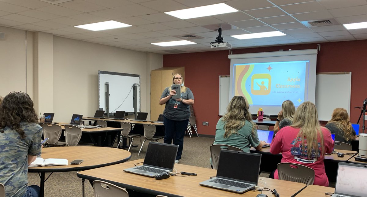 Maria Ungaro tweet media