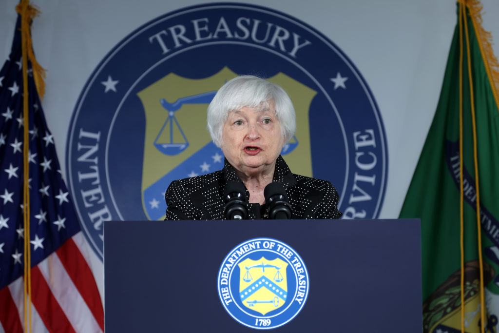 NEWSMAX tweet media