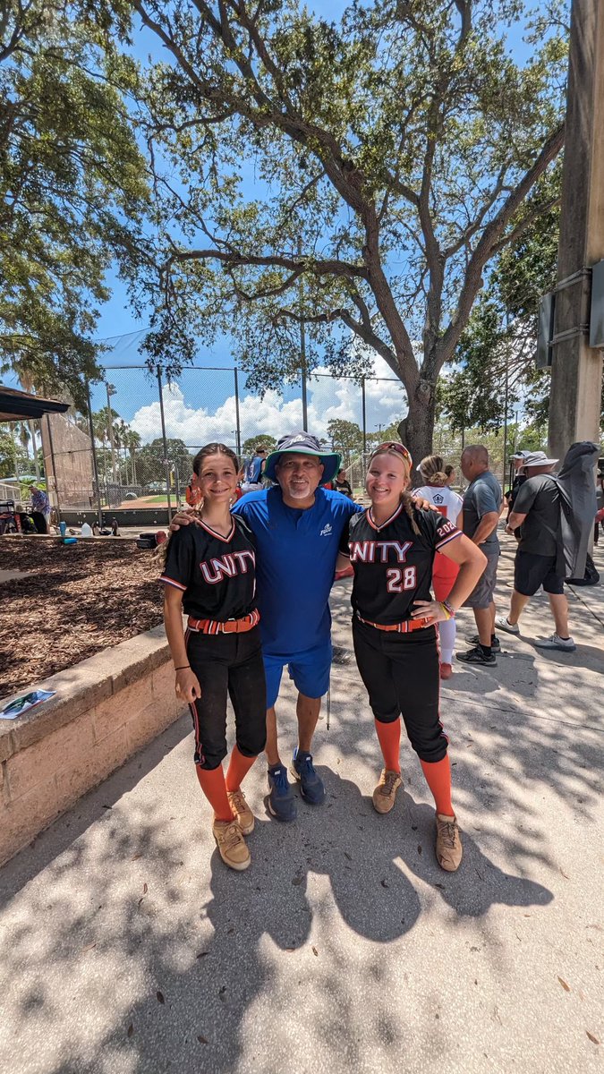 emma__smith__28's tweet image. Thank you to all the amazing coaches and @PGFnetwork for putting on an amazing camp. Also a special thanks to @FGCUSBDeiros and @UWFSoftball  (Coach Baynes ) #unitystrong