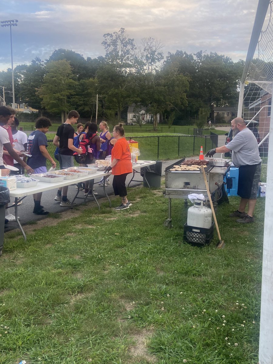 DedhamPD's tweet photo. Summer Fit Club with School Officers Cawley and Jenkins in partnership with Dedham Public Schools concluded this evening with the annual cook out prepared by the Chuck Wagon.  Thanks to all the kids for spending time with us this summer! https://t.co/k7xuQVWQfu