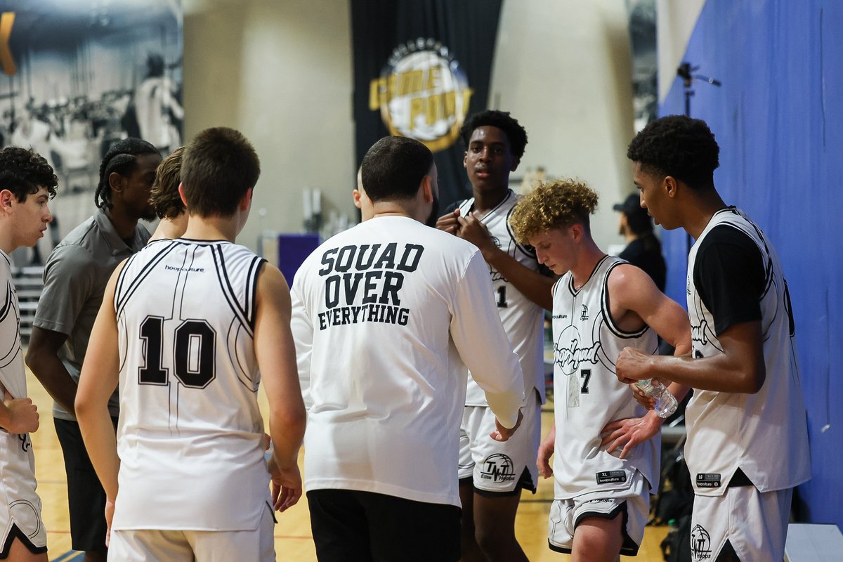 c4nieto's tweet photo. Over the past couple of months, I’ve had the opportunity to coach AAU with the program I grew up training with. Grateful to be back on the sidelines, this time with a bigger purpose! https://t.co/8tW3J49gdG