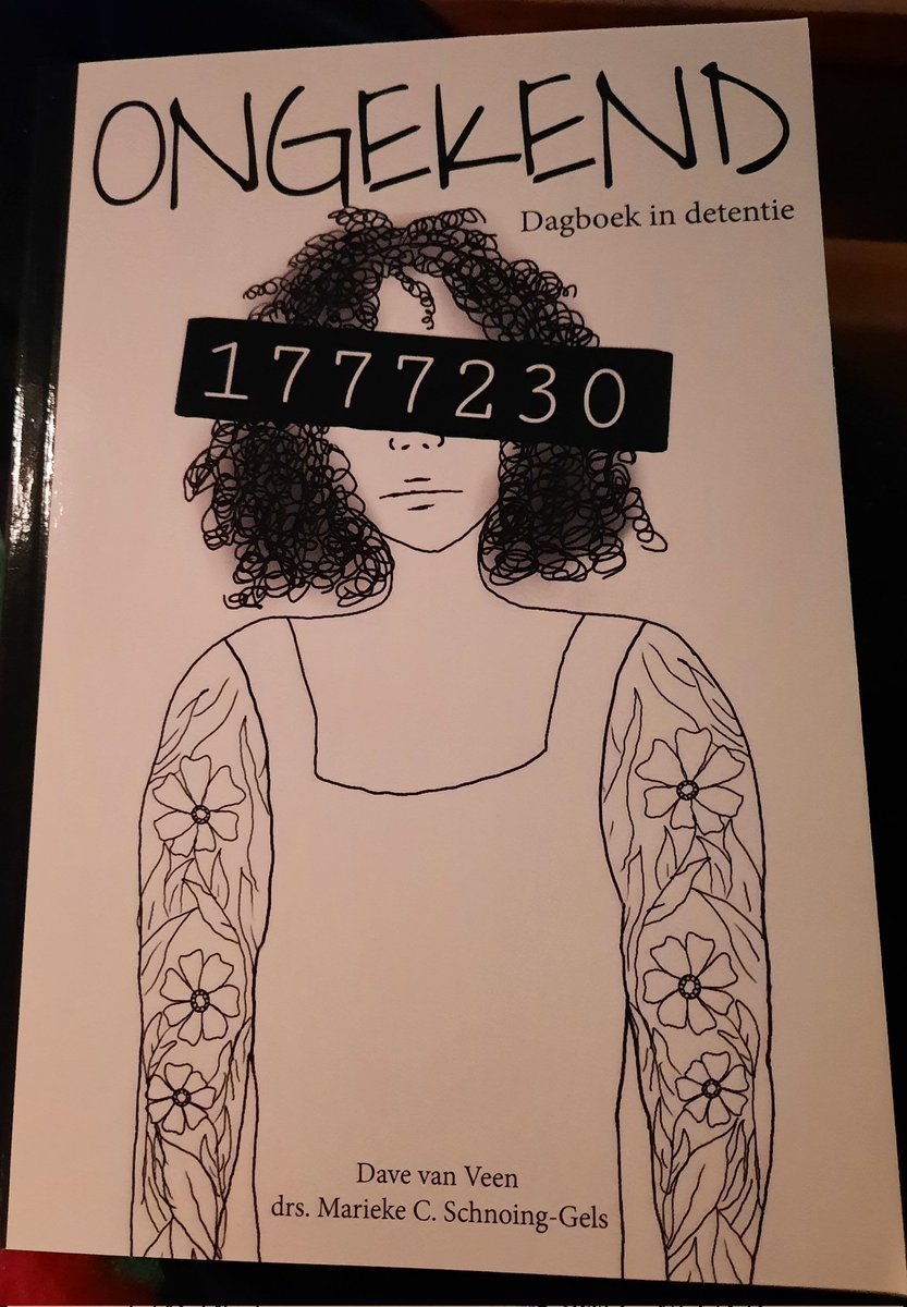 MPeters50's tweet photo. Boekentip van @fdouwWestzaan opgevolgd. 'Ongekend, dagboek in detentie'. 
Levensverhaal van Dave van Veen, vanuit de PI in Vught in 2008 geschreven en in boekvorm nu uitgebracht. 
Wil je het ook ondersteunen 👇🏽
https://t.co/jRBhkaokFP https://t.co/E9Es1eZvZa