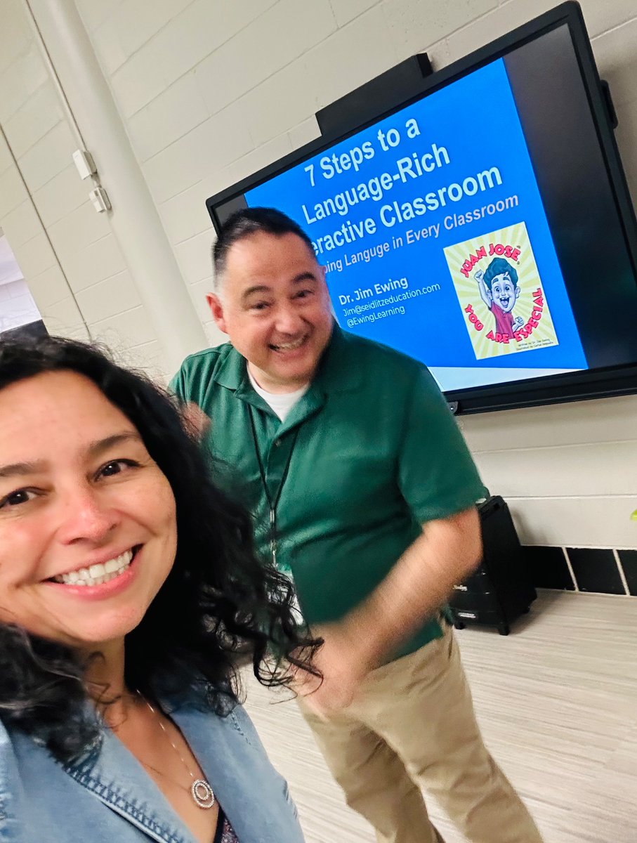 We smile knowing today’s efforts will bring tomorrow’s win! <a href="/PluckhahnJ/">Justin Pluckhahn</a>  <a href="/RobertsRdES/">RobertsRoadES</a>  #rreblastoff #WISDgreatness