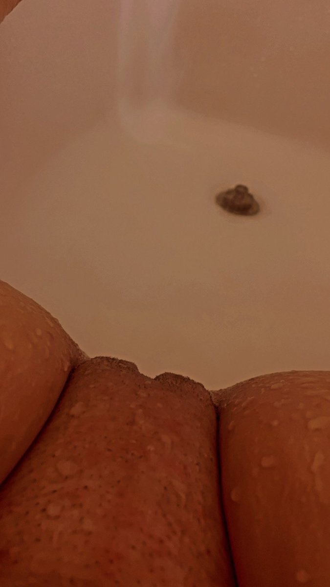 FuNgIrLjC's tweet photo. Showers are my favorite time fr😋. 

https://t.co/qYjNf6vviB

#onlyfansbabe 
#onlyfanslatinas 
#subscribe https://t.co/SpOhObUnJc