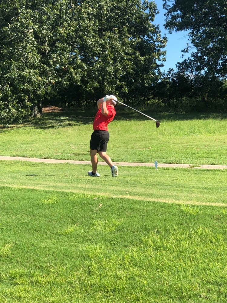 Farmington boys and girls both finish 2nd at the Huntsville invite. Cole Cantrell was the boys medalist with a 39! #CardinalNation #Cardstudentsareworthit