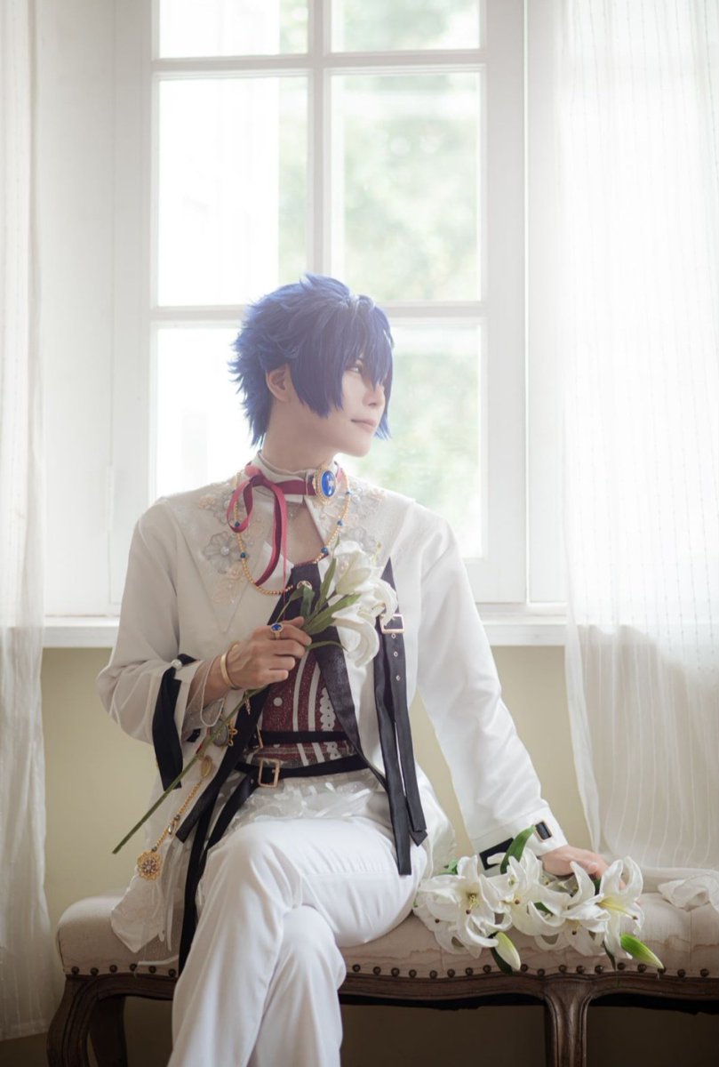 shi02di05's tweet photo. 💐
#漣ジュン #コスプレ https://t.co/WYD2uI7ews