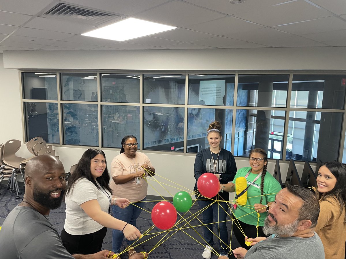 drpfowler1's tweet image. Who says you can’t have fun while sharing strategies to build strong character in our students, as well as intentionally creating a culture that is supportive and inclusive?! #Wearehaskett ⁦#characterstrong #rolemodels ⁦@HaskettJH⁩