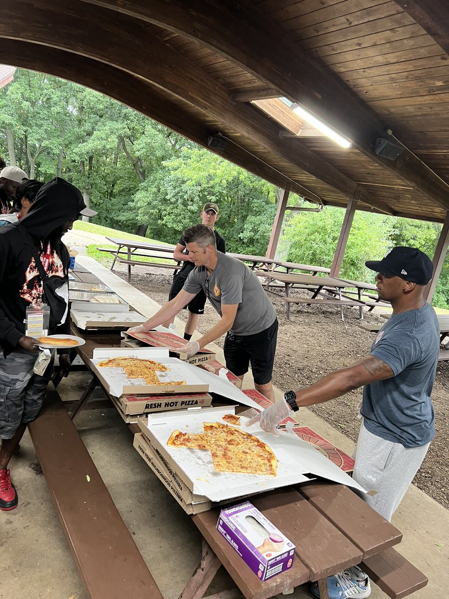 Madison Fire Fighters tweet media