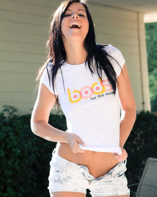 Pre Autumn 🤭  Studio @ModelsOfTYM  Production @TheEmslieAgency  Community @Follw_Official  🔗https://t<a class="tags" href="/tag/modelsoftym">@modelsoftym</a>