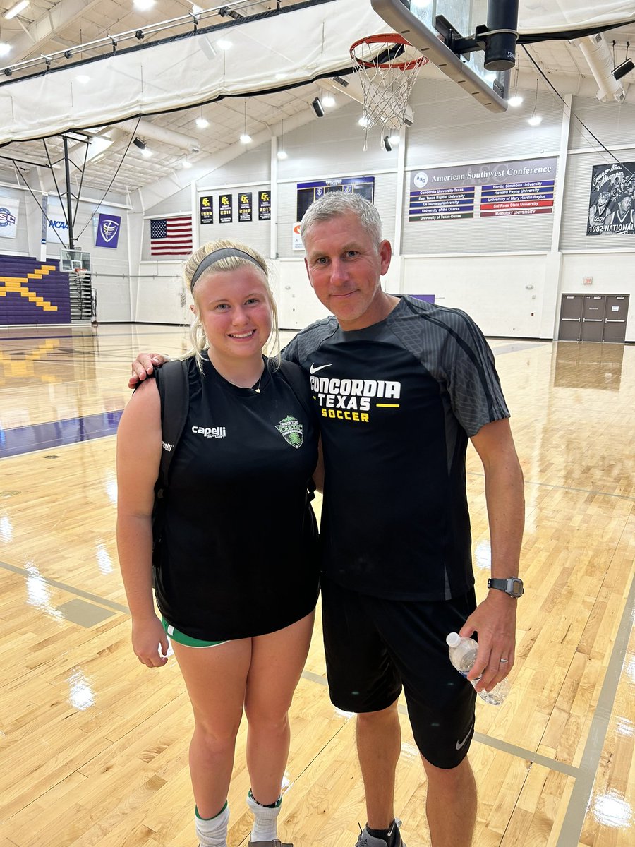 IsabellaRagan07's tweet image. Had a great time @CTXWSOC  camp! Thank you coach @tunnvar, your outstanding players, and staff! #tornadoNation @CTXWSOC @coachbones23