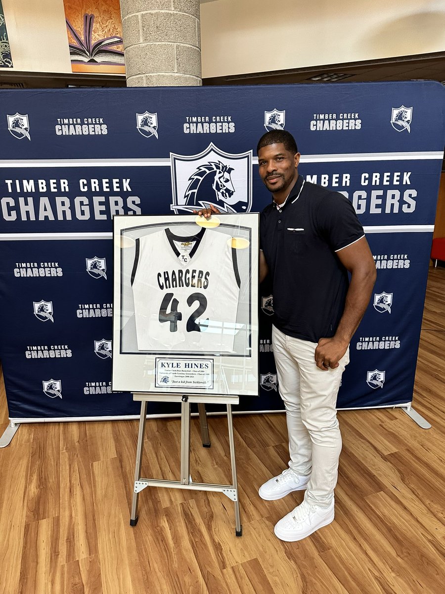 Kyle Hines tweet media