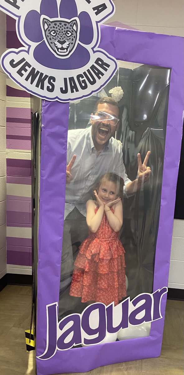 Meet the Teacher at Jenks today.
We love our students and their families! ⁦<a href="/MJEjags/">Jenks Elementary</a>⁩