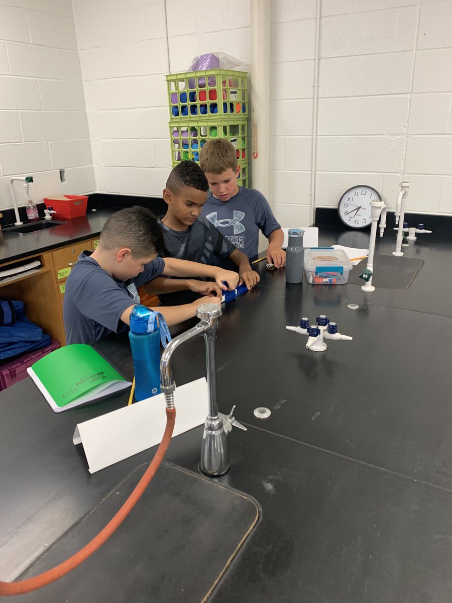 How do I you know something has energy? Car launcher! ⁦<a href="/McFadden_School/">McFadden School of Excellence</a>⁩ ⁦<a href="/RCElemSci_SS/">Vickie Stem, M. Ed</a>⁩