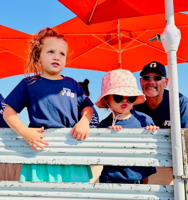 BentonPUD's tweet photo. We're Keeping Cool with Public Power at this year’s parade and fair! Look for Benton PUD's truck at the parade starting at 10 a.m. this Saturday, and be sure to stop by our charging station at the fair next week, near the main entrance. We can’t wait for the #BestWeekofSummer! https://t.co/P08cLDOdQn