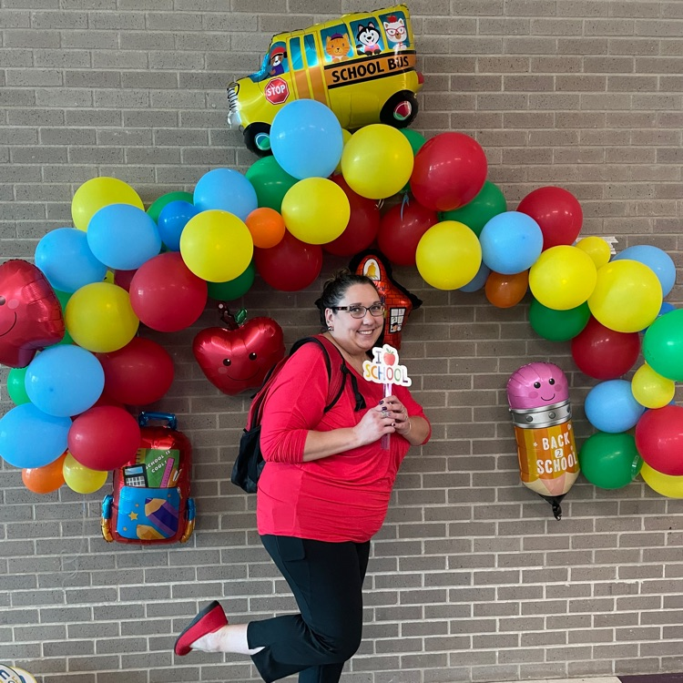 TongieElem's tweet photo. Big thanks to everyone who came to Back to School night! Your TES principals are ready for the first day of school!

#tongienation #usd464 #tongienationfirstday https://t.co/heXe1UROua