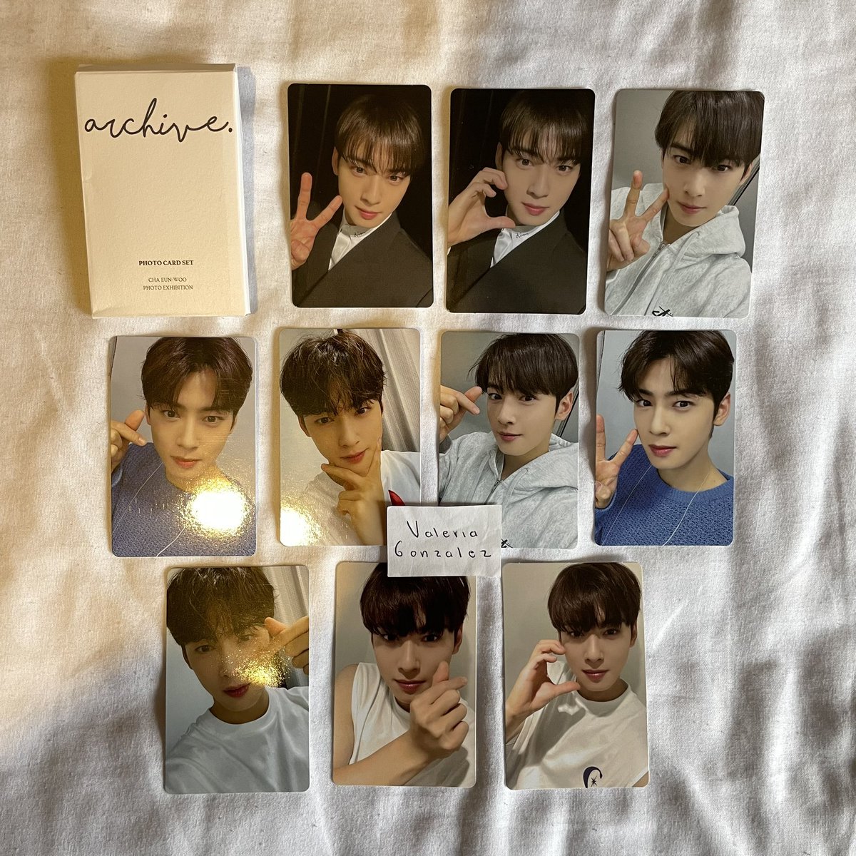 dongminvl's tweet photo. #VENDO 

Hola! Sigo teniendo estas cositas en venta 🫶🏻

✅ Lightstick $1150
✅ Photocard set Archive $450
✅ Postcard Archive $70 c/u 
✅ Photocards 
- Morado $70
- Rosa $110
- Azul $130
- Rojo $180 https://t.co/qaLdVVxuqO