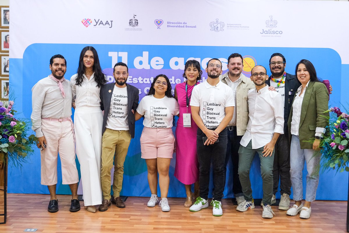YaajMexico's tweet photo. @DiversidadSJal @AlbaRojasur @FranciscoMayani @soyelomarr @AldaVelazquez2 @aranzacano_ @CEDHJ @amicusdh @JaliscoRadio @MilenioJalisco @CONAPRED @ivantagledurand @CDHCMX @andtrelun @ELOCCIDENTAL @informador @AECOJal @hgcruz00 @paosantillanmx @lajornadaonline @Publico @FabiolaLoya_ @lolislopezjara @ClaudiaSalasGDL @PeriodicoMETRO @cc_sarahi 🌈 El #MAViD considera los principios establecidos de ser un instrumento accesible, con acceso a la justicia, de cero tolerancia a conductas de discriminación y violencia, confidencial, de escucha activa, íntegro, interseccional, transparente y pro persona 👏. https://t.co/2HVqGbXLAF