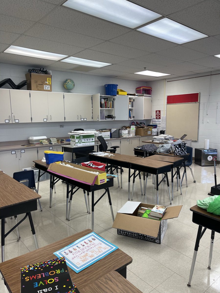 Mrs. Borgersen tweet media