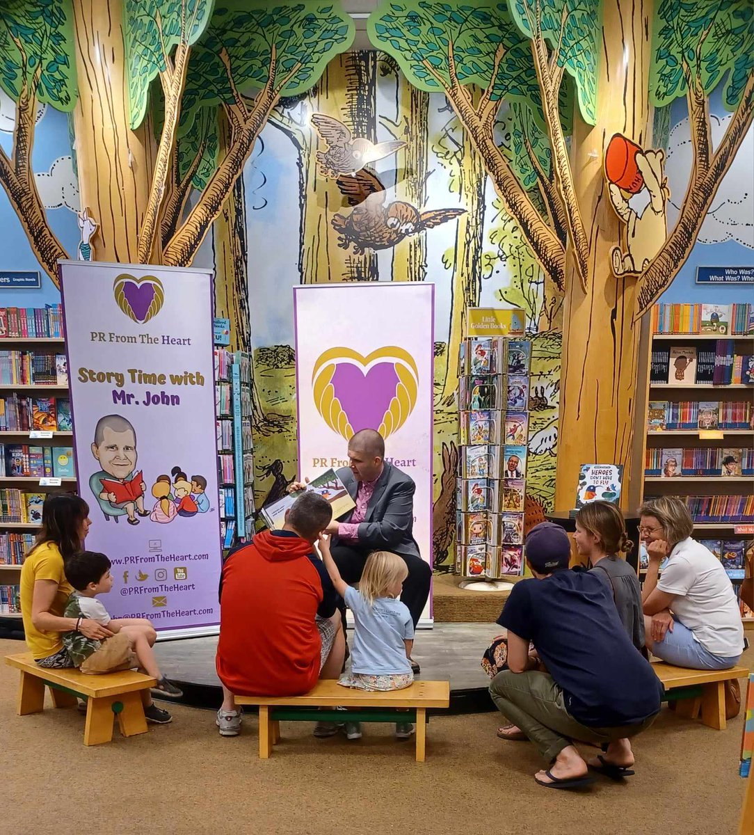 PRFromTheHeart's tweet photo. Helping to teach the #children of #SanDiego that the fastest way to fly higher is by being kind to yourself & others. π¦πΏπ¦π½π¦π«Άπ»π§π§π½π§πΏ
A wonderful way to kick off our monthly #StoryTime with #MrJohn trolley stops @BNEncinitas. πβ¨π
@ShannonTeaches @CleverBooksUS #PRFromTheHeart https://t.co/nAtF3xFDVb