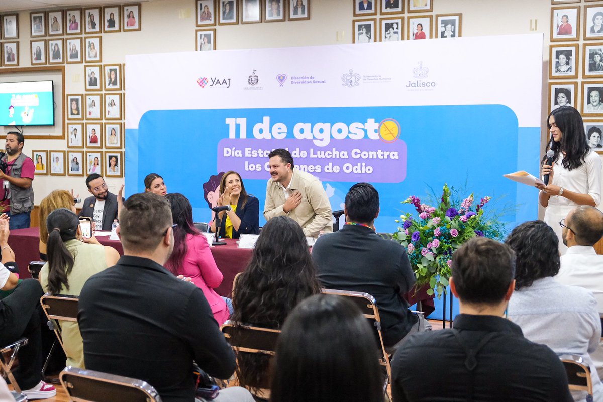 YaajMexico's tweet photo. @DiversidadSJal @AlbaRojasur @FranciscoMayani @soyelomarr @AldaVelazquez2 @aranzacano_ @CEDHJ @amicusdh @JaliscoRadio @MilenioJalisco @CONAPRED @ivantagledurand @CDHCMX @andtrelun @ELOCCIDENTAL @informador @AECOJal @hgcruz00 @paosantillanmx @lajornadaonline @Publico @FabiolaLoya_ @lolislopezjara @ClaudiaSalasGDL @PeriodicoMETRO @cc_sarahi 🕊️ El #MAViD es un referente de cómo tomar acción desde el poder ejecutivo para garantizar que todas las personas seamos libres e iguales y ha reflejado la importancia de que las personas de la diversidad sexual estamos en puestos de toma de decisiones ✨📣. https://t.co/WiSYEkjN4J