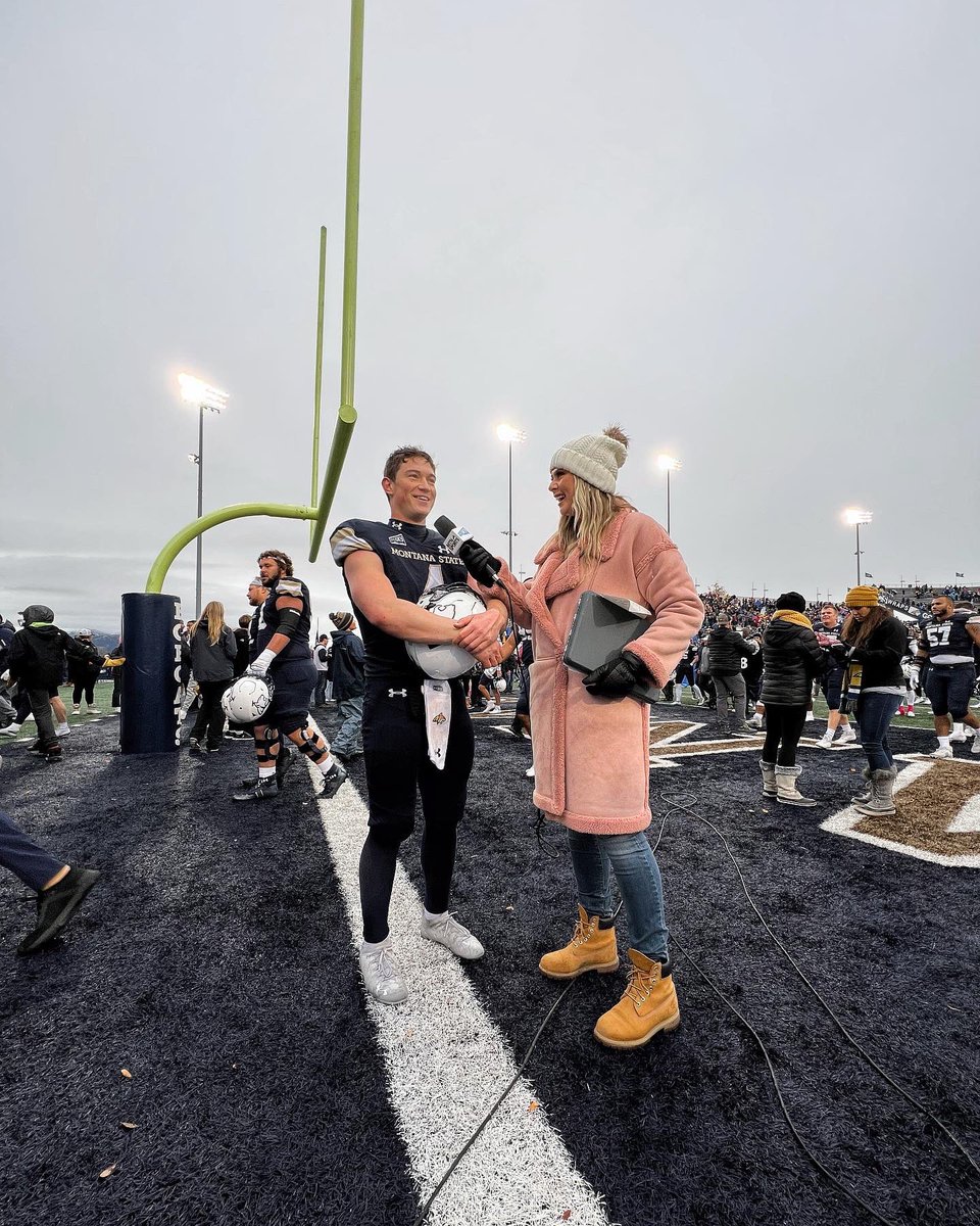 Ashley Washburn tweet media